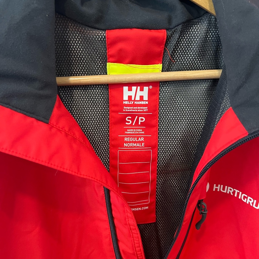 Helly Hansen Red Ski Jacket - image 6